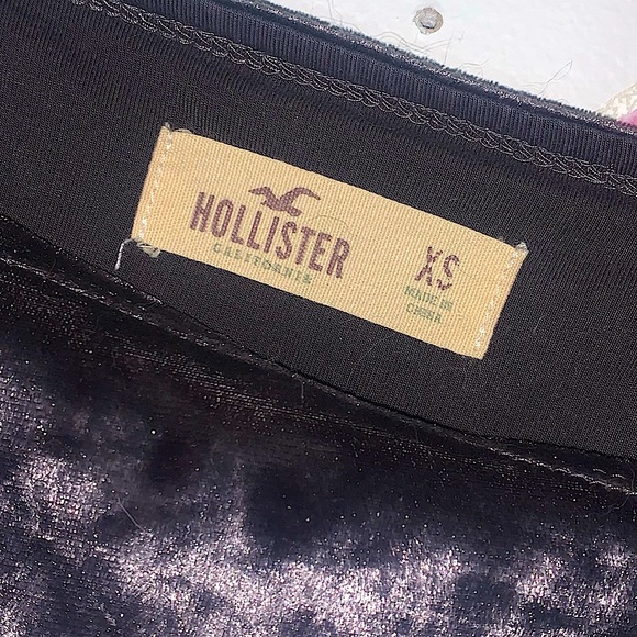 HOLLISTER  🩶 GREY VELVET tank top - Picture 3 of 8